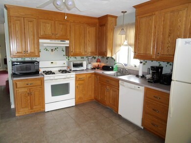 66 Fox Run Rd, Blackstone, MA 01504 - photo 6