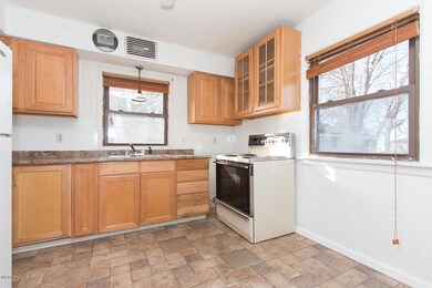006 kitchen - IMG_2607