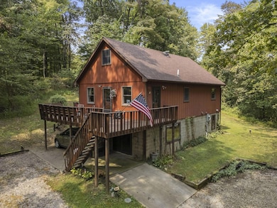 COZY COTTAGE IN THE HOCKING HILLS