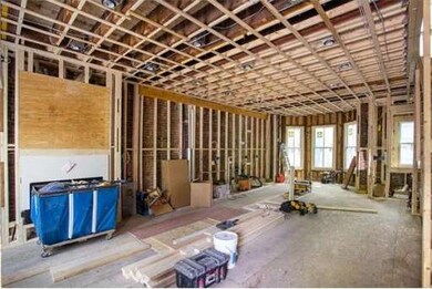 25 Monmouth Ct, Brookline, MA 02446 - photo 7