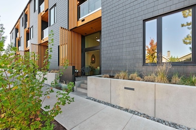 2745 NW Ordway Ave unit 104, Bend, OR 97703 - photo 2