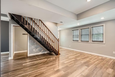 1907 University Ave NE, Minneapolis, MN 55418 - photo 5