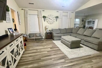 244 Palmer Dr, Frankfort, KY 40601 - photo 5