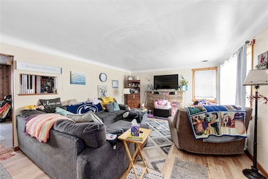 1561 & 1563 State Route 31, East Huntingdon, PA 15666 - photo 3