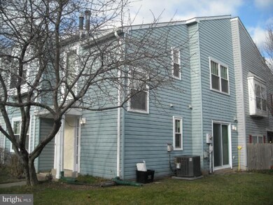 14020C Grumble Jones Ct, Centreville, VA 20121 - photo 3