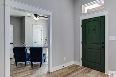 1056 Brown Dr, Wake Village, TX 75501 - photo 4