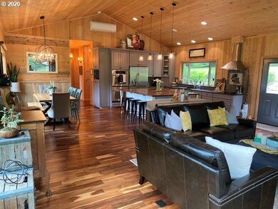 6825 N Fork Rd, Florence, OR 97439 - photo 6