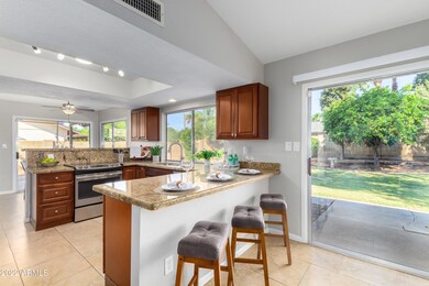 Open Kitchen