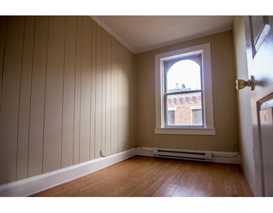 12 Foster St unit 8, Boston, MA 02109 - photo 5