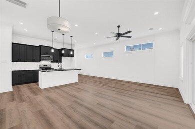 5009 Elizabeth City St, Houston, TX 77021 - photo 5