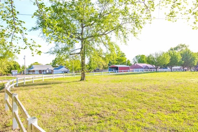 34 E 1145 Rd, Eufaula, OK 74432 - photo 3