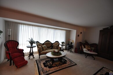 5025 SW Wanamaker Rd, Topeka, KS 66610 - photo 6