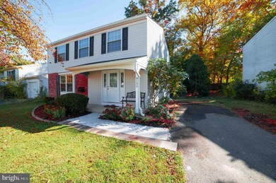 9100 Hunting Pines Place, Fairfax, VA 22032 - photo 4