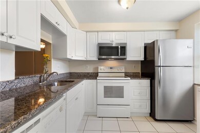 Kitchen!!! Granite counter tops, updated cabinets 