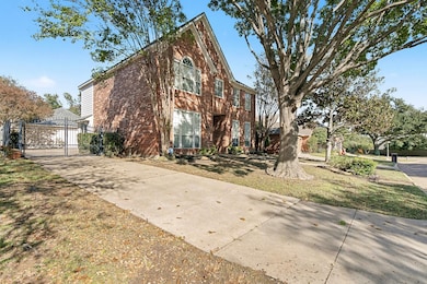 6908 Mesa Dr, Fort Worth, TX 76132 - photo 3