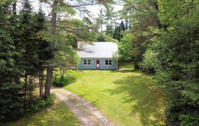 100 Fox Run Cir, Lyndonville, VT 05851 - photo 2