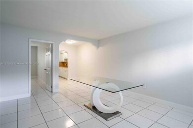 7829 Carlyle Ave unit 2, Miami Beach, FL 33141 - photo 4