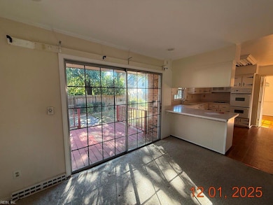 4661 Truman Ln, Virginia Beach, VA 23455 - photo 6