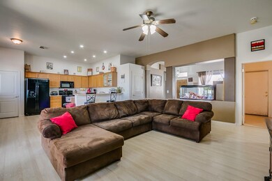Family Room Kitchen