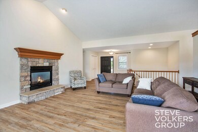 2211 Vansingel Lake Drive SW