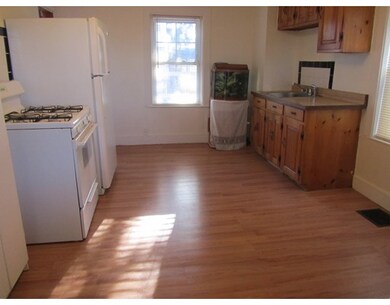 74 Spencer St, Lynn, MA 01905 - photo 5