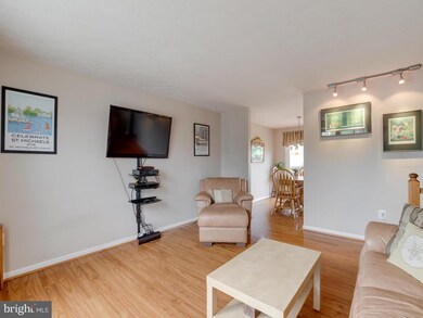 2102 Cross Trails Rd, Windsor Mill, MD 21244 - photo 6