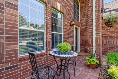 134 E Spindle Tree Cir, Spring, TX 77382 - photo 5