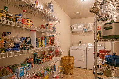 10918 Winecup Field, Helotes, TX 78023 - photo 6