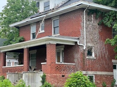 419 S 4th St, Moberly, MO 65270 - photo 2