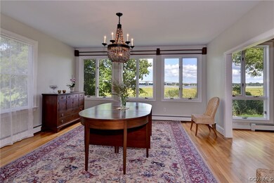 528 10th St, West Point, VA 23181 - photo 5