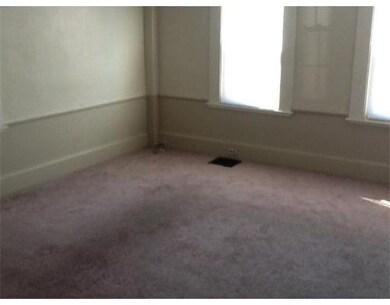 649 Main St unit Right Side, Woburn, MA 01801 - photo 6