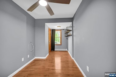 1 Norwood Rd, Hewitt, NJ 07421 - photo 5