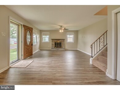 1115 Cushmore Rd, Southampton, PA 18966 - photo 3