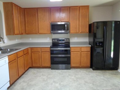 10439 Stallion Bay, San Antonio, TX 78254 - photo 5