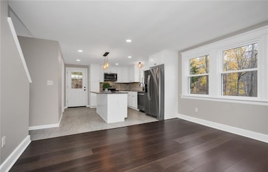 346 Middlebury Rd, Middlebury, CT 06762 - photo 4