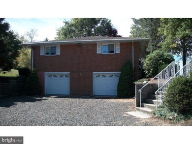 960 S Liberty St, Orwigsburg, PA 17961 - photo 3