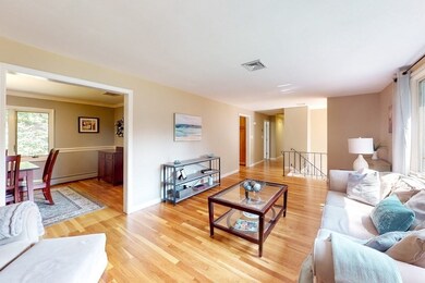 11 Stagecoach Rd, Medfield, MA 02052 - photo 7