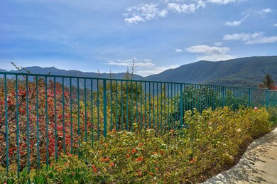 3606 Lang Ranch Parkway-large-003-25-SKY