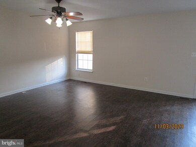 412 Pendleton Ln, Strasburg, VA 22657 - photo 7