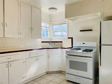 626 E 9th St, Houston, TX 77007 - photo 4