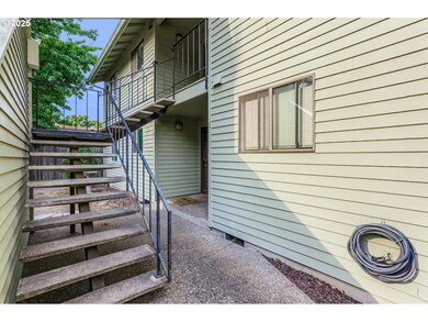 5160 SW 180th Ave unit 6, Beaverton, OR 97007 - photo 2