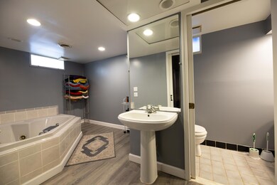 Nummer Bath Basement 1