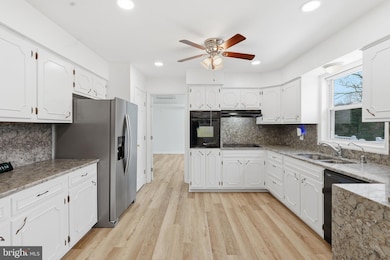 2525 Ryce Dr, Waldorf, MD 20601 - photo 4