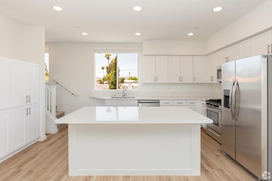 9301 E Heaney Cir unit 1-10, Santee, CA 92071 - photo 5