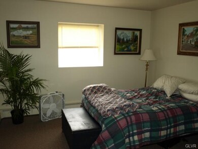 526 Broad St, Emmaus, PA 18049 - photo 7