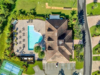 13718 Golden Palms Cir, Fort Myers, FL 33913 - photo 6