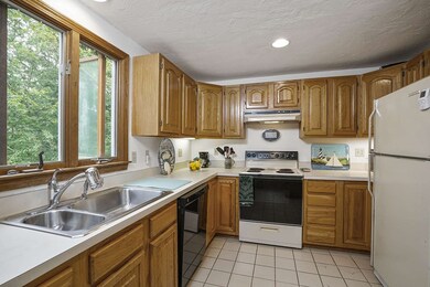 36 Arthur St, North Falmouth, MA 02556 - photo 4