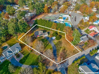 4 Oak St, Old Orchard Beach, ME 04064 - photo 2