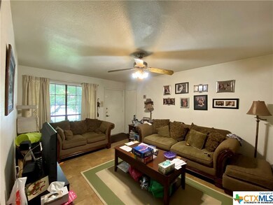 314-316 Craddock Ave, San Marcos, TX 78666 - photo 2