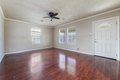7128 Foster St, Houston, TX 77021 - photo 3